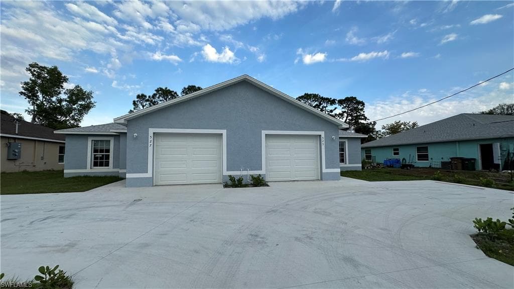 525/527 NE 25th AVE CAPE CORAL, FL 33909