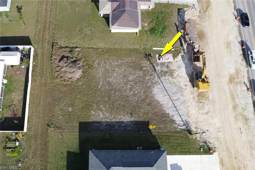 925 Diplomat PKWY E CAPE CORAL, FL 33909