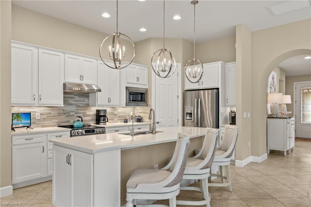 12268 Sussex ST FORT MYERS, FL 33913