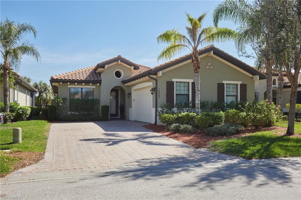 12483 Kentwood AVE FORT MYERS, FL 33913