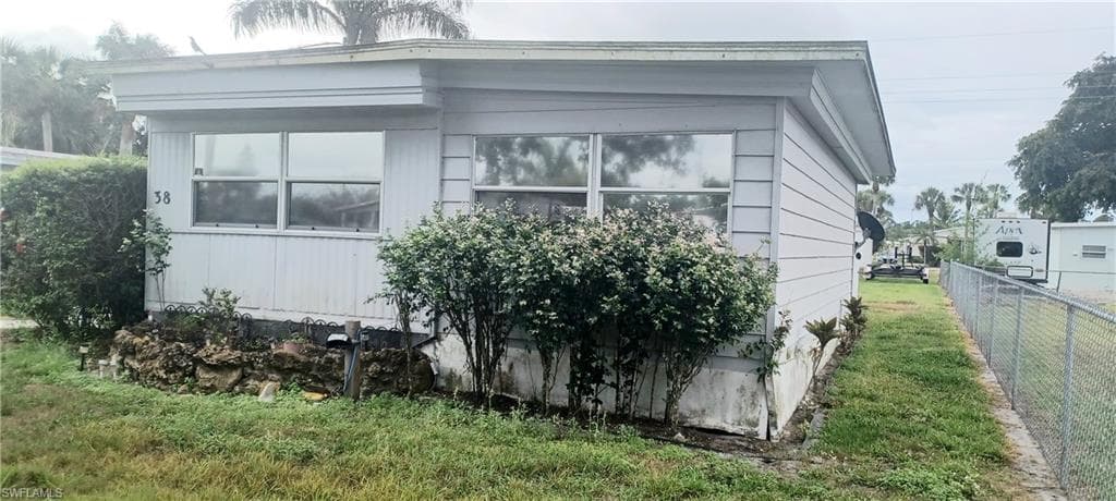 38 Derhenson DR NAPLES, FL 34114