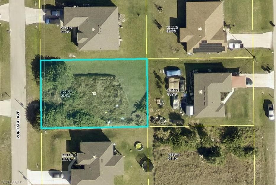 367 Portage AVE LEHIGH ACRES, FL 33974