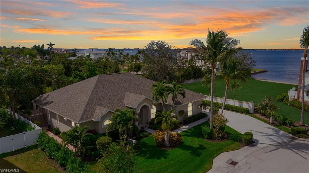 8431 Casa Del Rio LN FORT MYERS, FL 33919