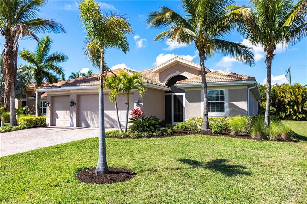 3000 Scarlet Oak PL NORTH FORT MYERS, FL 33903