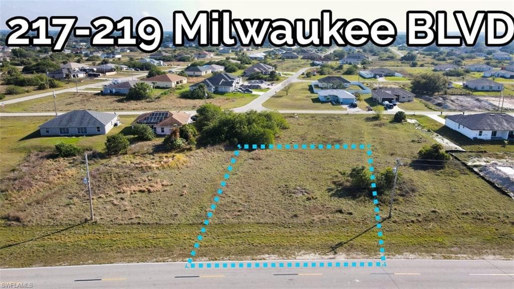 217/219 Milwaukee BLVD LEHIGH ACRES, FL 33974