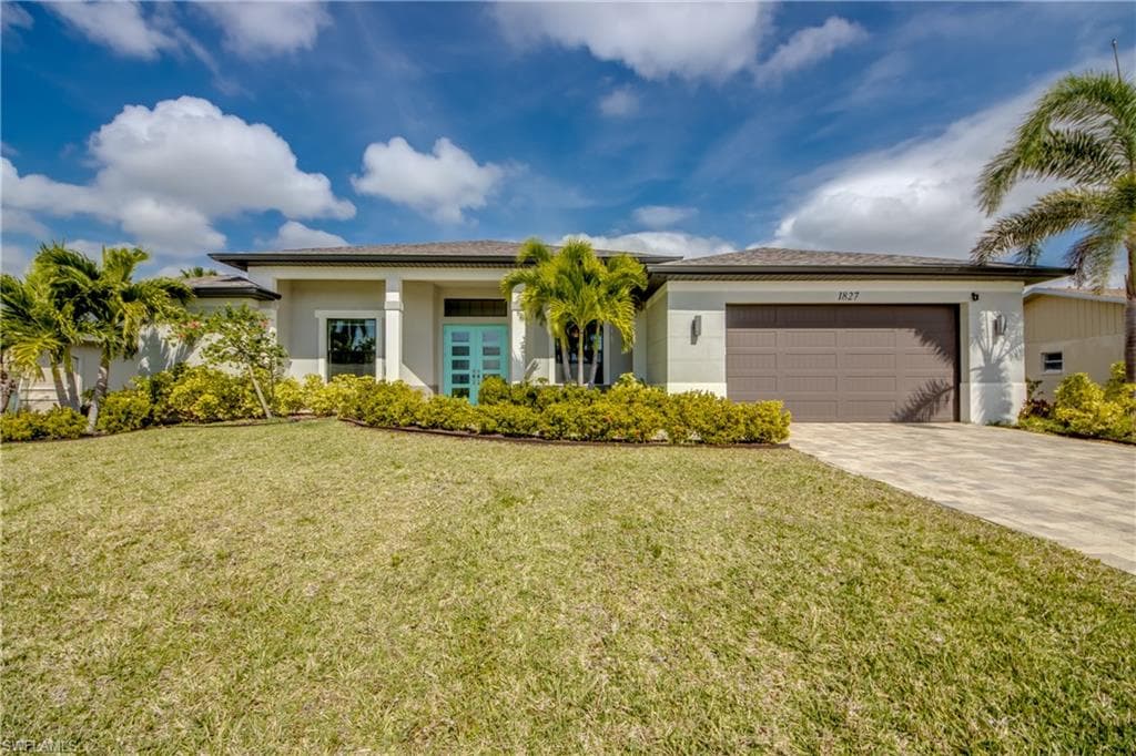1827 SW 40th TER CAPE CORAL, FL 33914