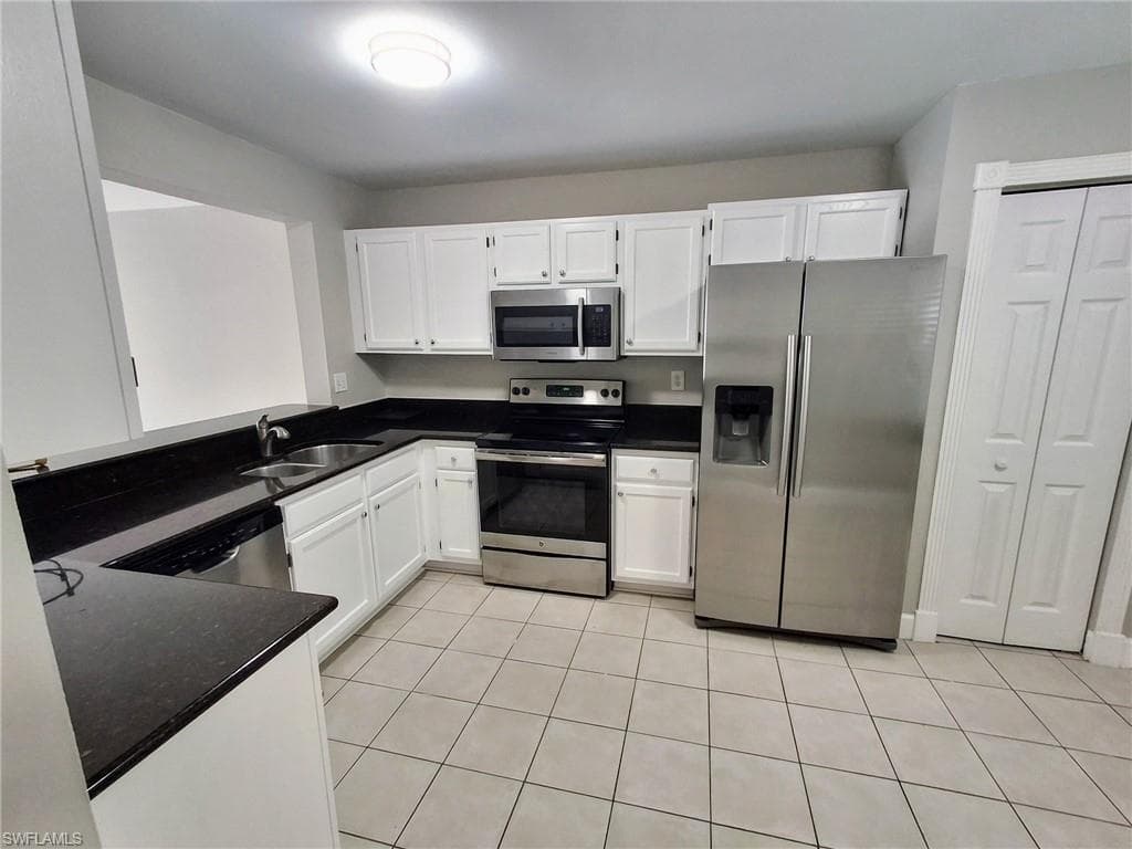 1462 Churchill CIR T101 NAPLES, FL 34116