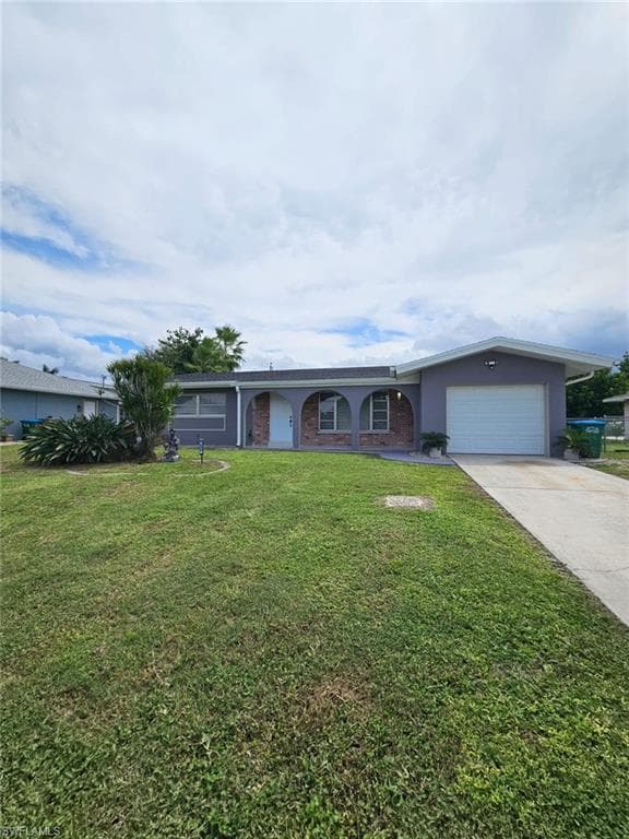 1028 SE 42nd LN CAPE CORAL, FL 33904