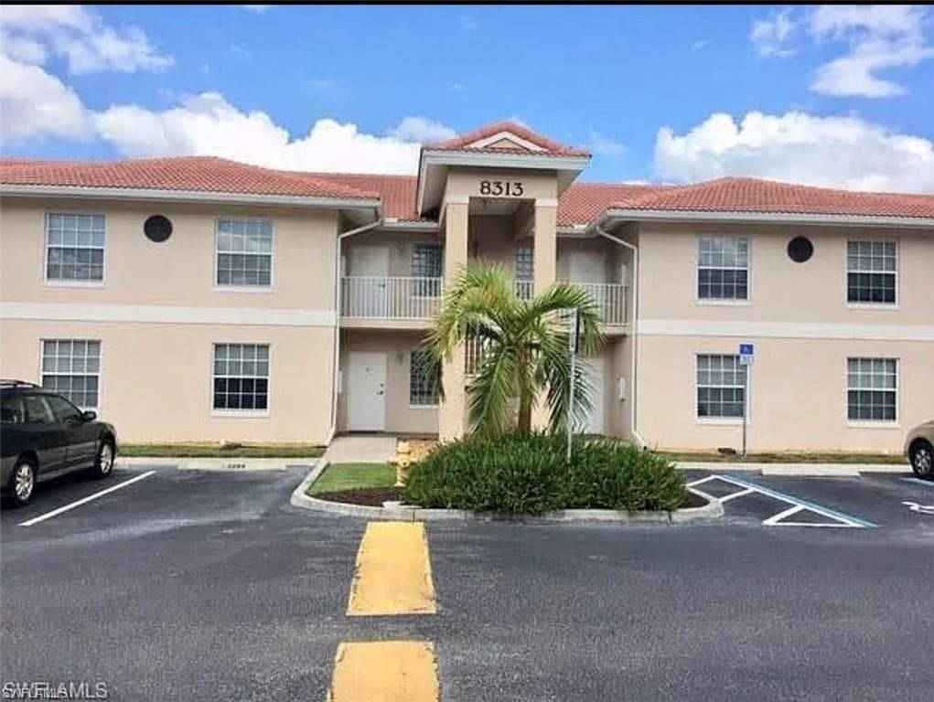 8313 Bernwood Cove LOOP 1205 FORT MYERS, FL 33966