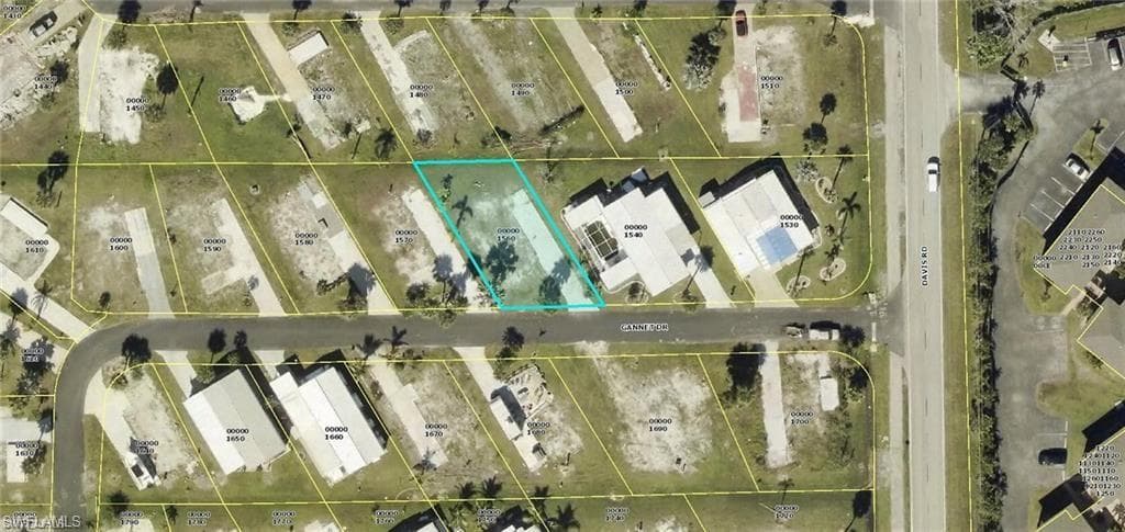 13640 Gannet DR FORT MYERS, FL 33908