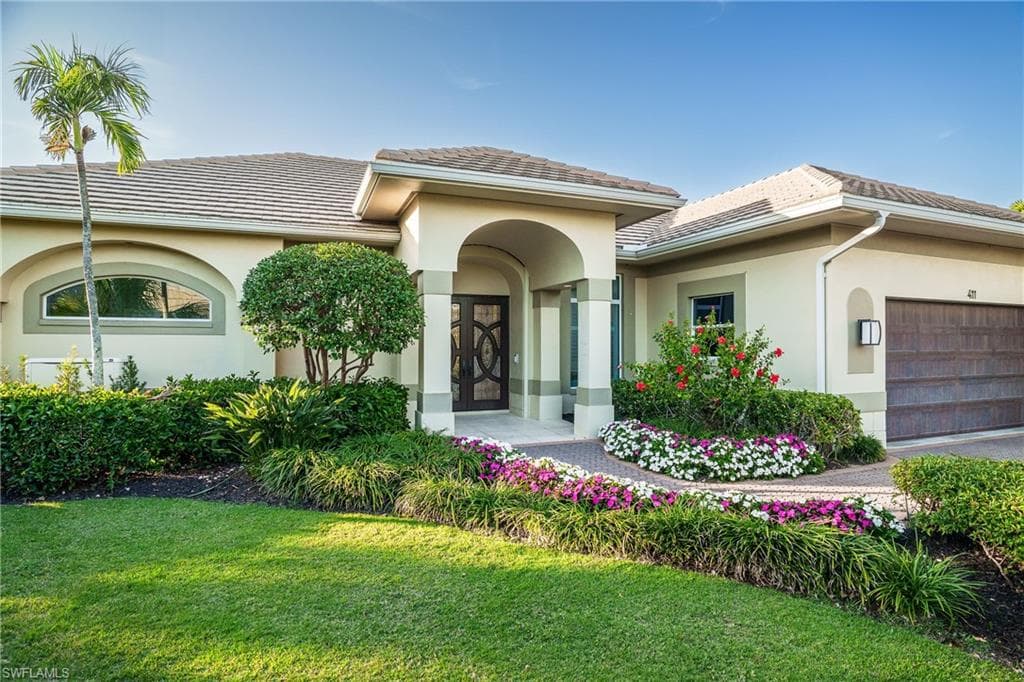 411 Charleswood LN 7 NAPLES, FL 34105