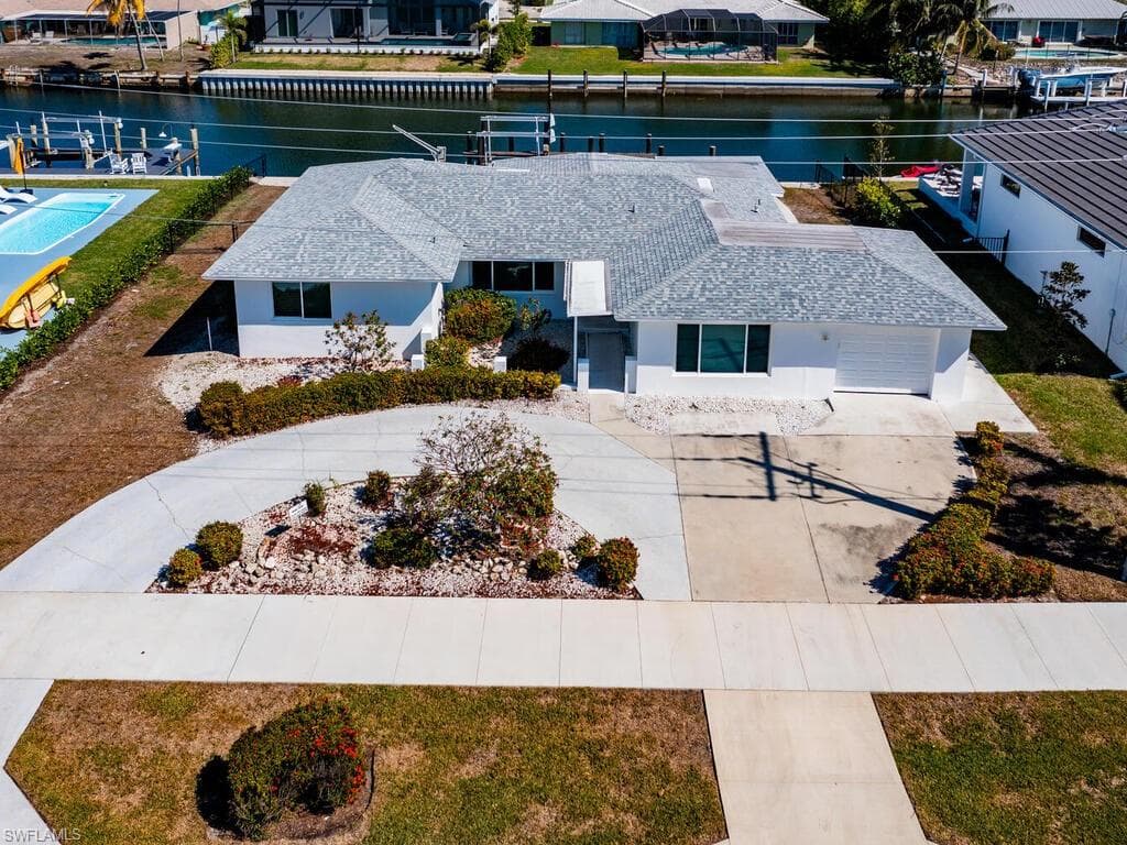 765 Barfield DR MARCO ISLAND, FL 34145