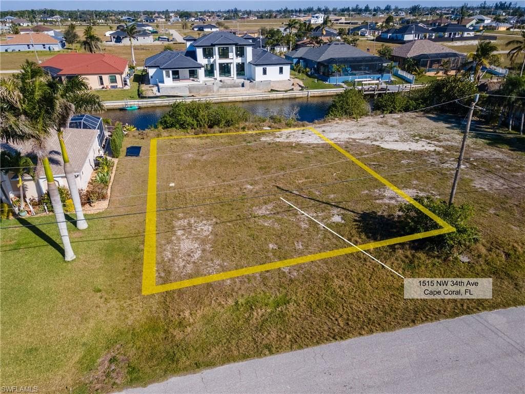 1515 NW 34th AVE CAPE CORAL, FL 33993