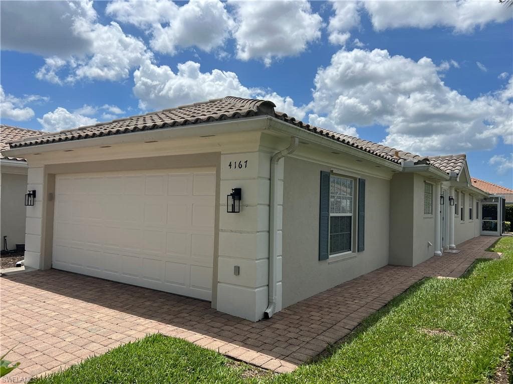 4167 Saint George LN NAPLES, FL 34119