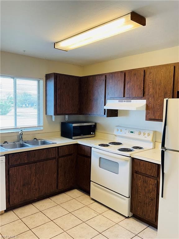 202 SE 24th AVE 5 CAPE CORAL, FL 33990