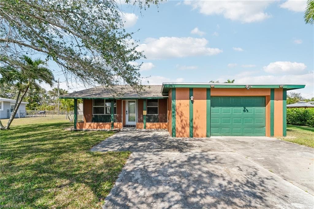11310 Heidi Lee LN FORT MYERS, FL 33908