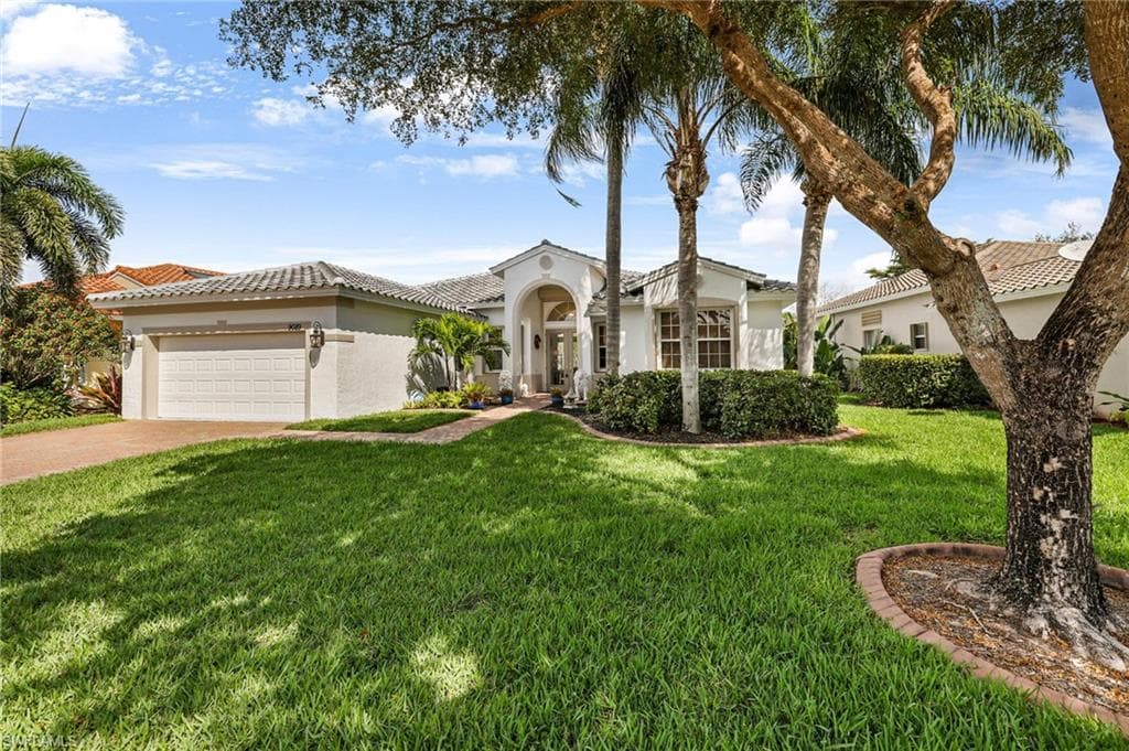 9089 Whitfield DR ESTERO, FL 33928
