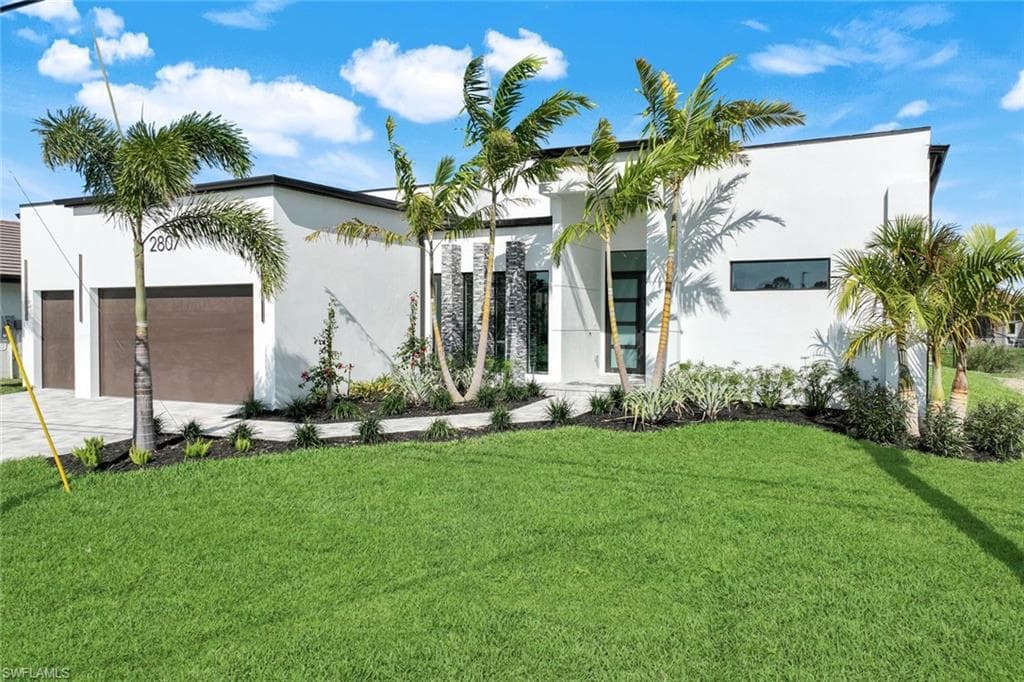 2807 SW 25th AVE CAPE CORAL, FL 33914