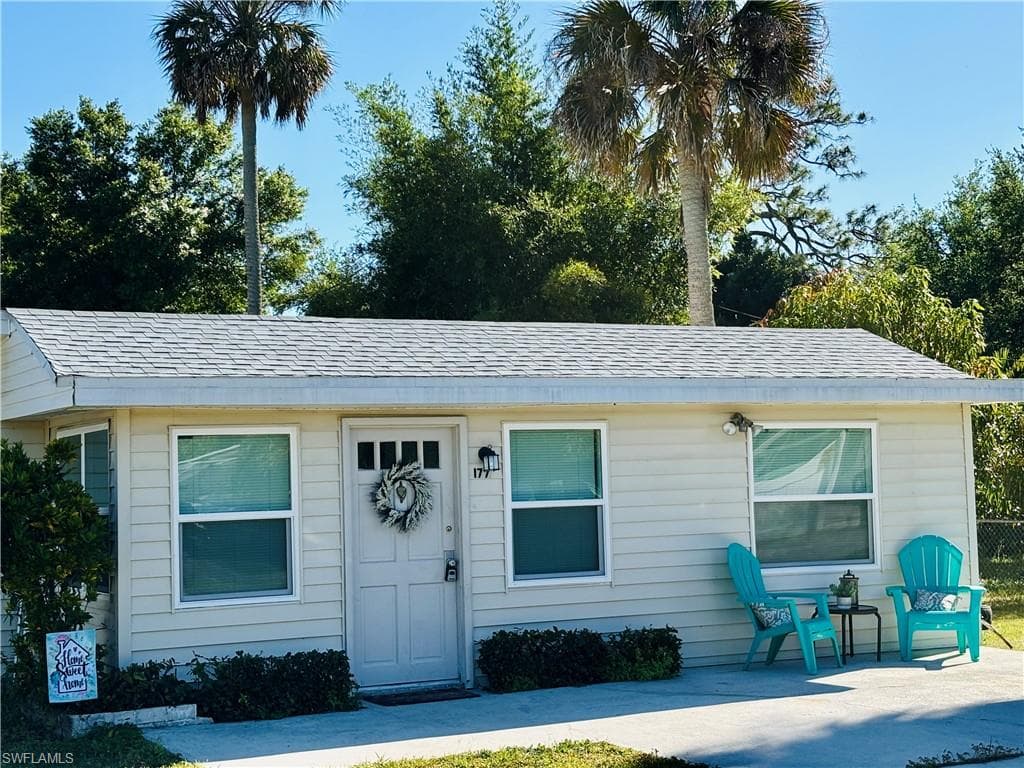 177 Marillo LN NORTH FORT MYERS, FL 33903