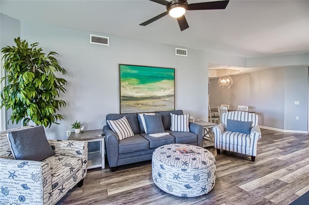 3111 Meandering WAY 101 FORT MYERS, FL 33905
