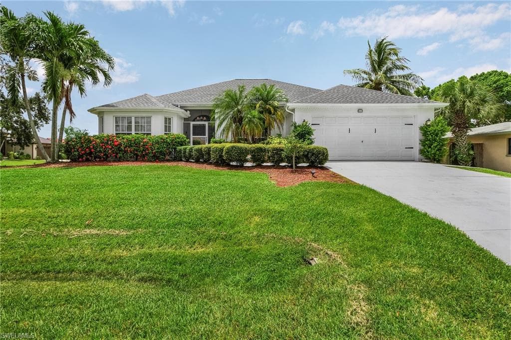 122 48th TER CAPE CORAL, FL 33914
