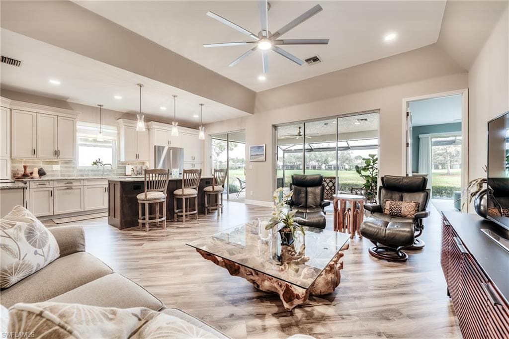 8547 Fairway Bend DR ESTERO, FL 33967