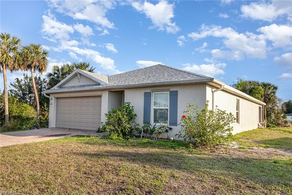 1434 NE 33rd LN CAPE CORAL, FL 33909