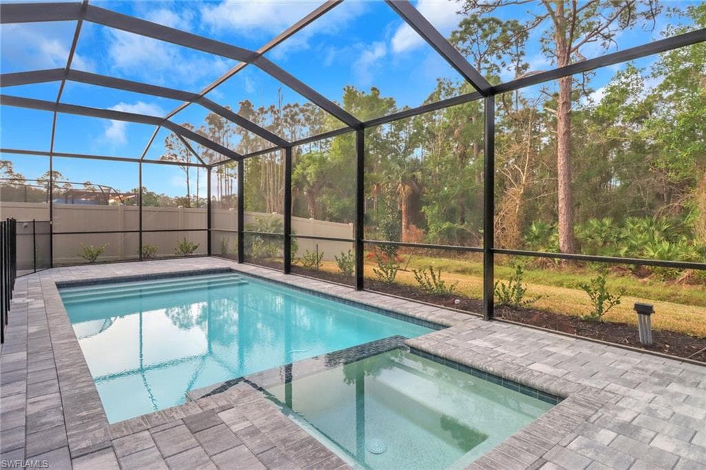 18619 Marlin Kite LN NORTH FORT MYERS, FL 33917