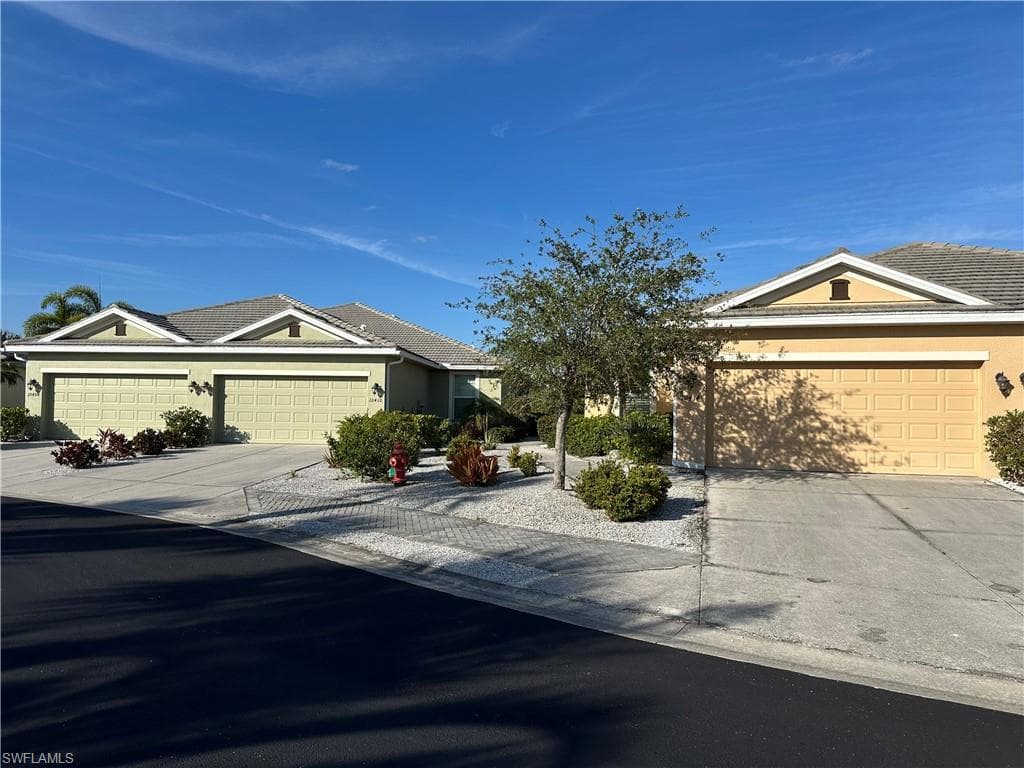 10414 Peso Del Rio DR FORT MYERS, FL 33908