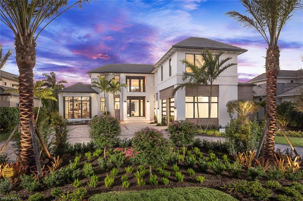 3240 Gin LN NAPLES, FL 34102