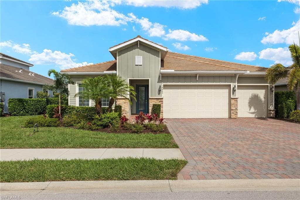 14805 Windward LN NAPLES, FL 34114