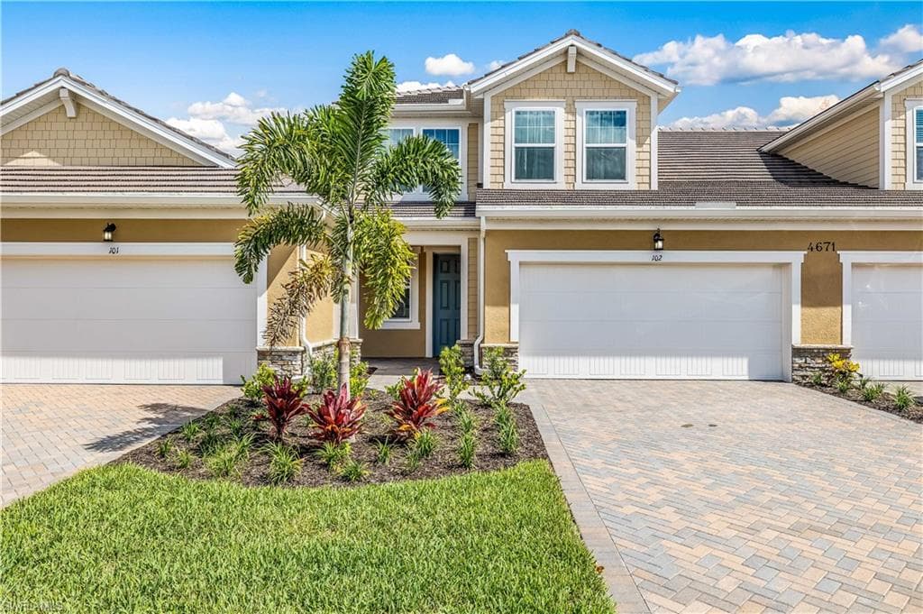 4671 Arboretum CIR 102 NAPLES, FL 34112