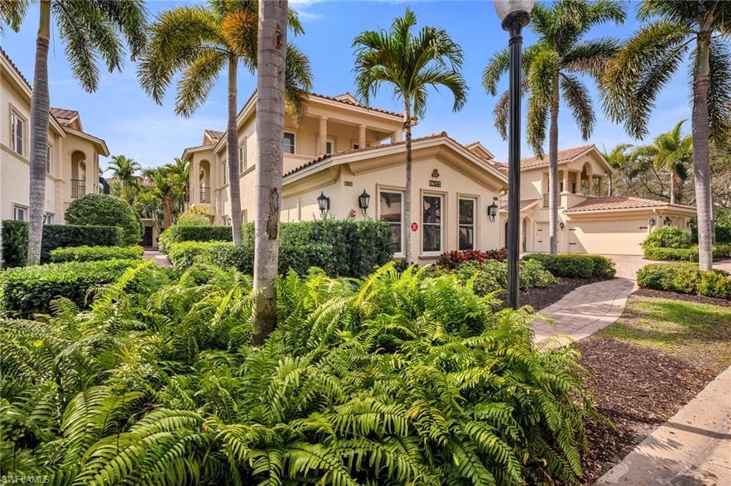 2306 Tradition WAY 101 NAPLES, FL 34105