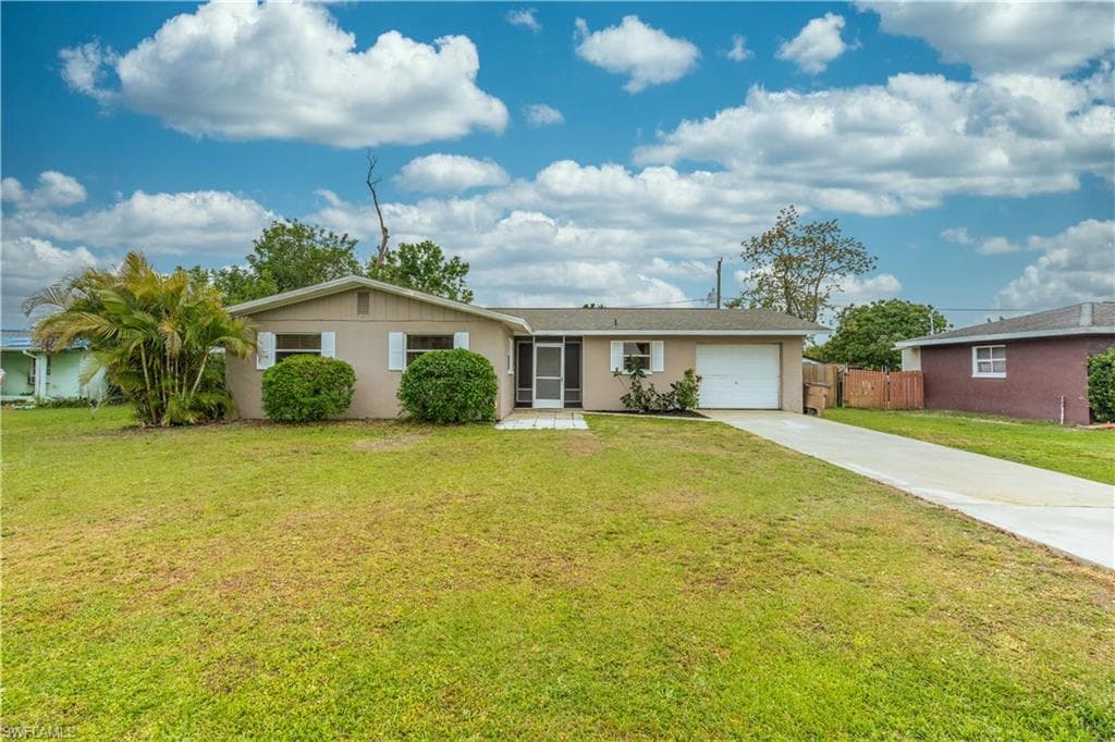 13457 2nd ST FORT MYERS, FL 33905