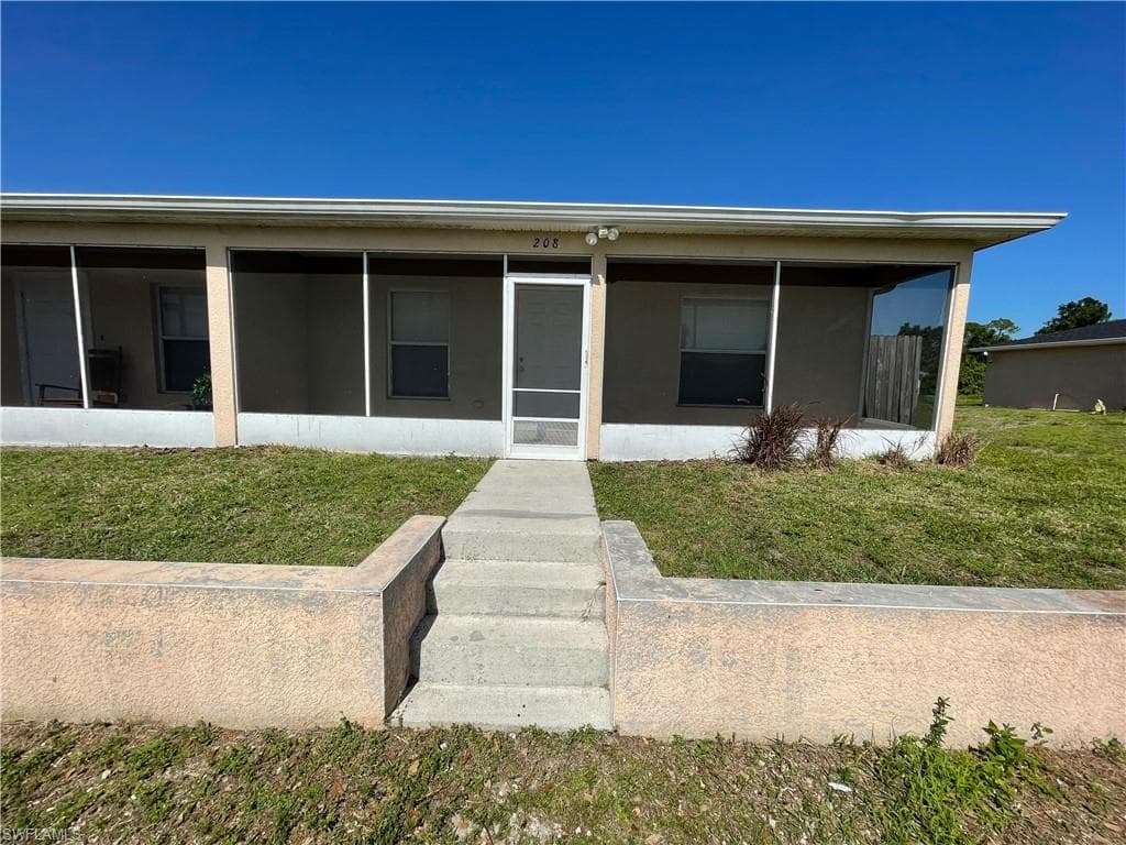 208 Hightower AVE S LEHIGH ACRES, FL 33973