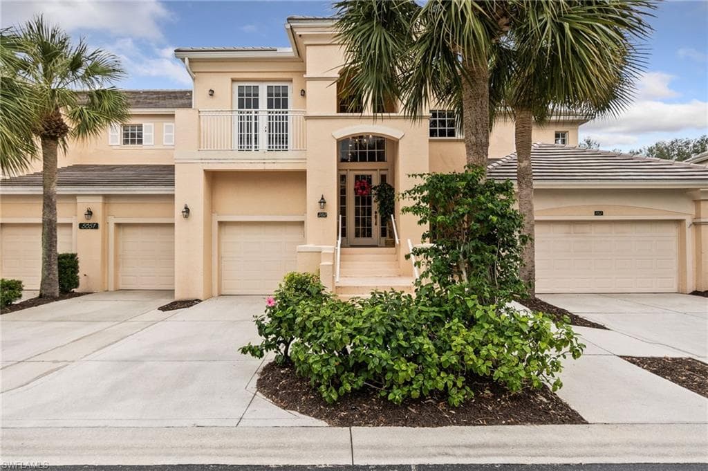 5051 Indigo Bay BLVD 202 ESTERO, FL 33928