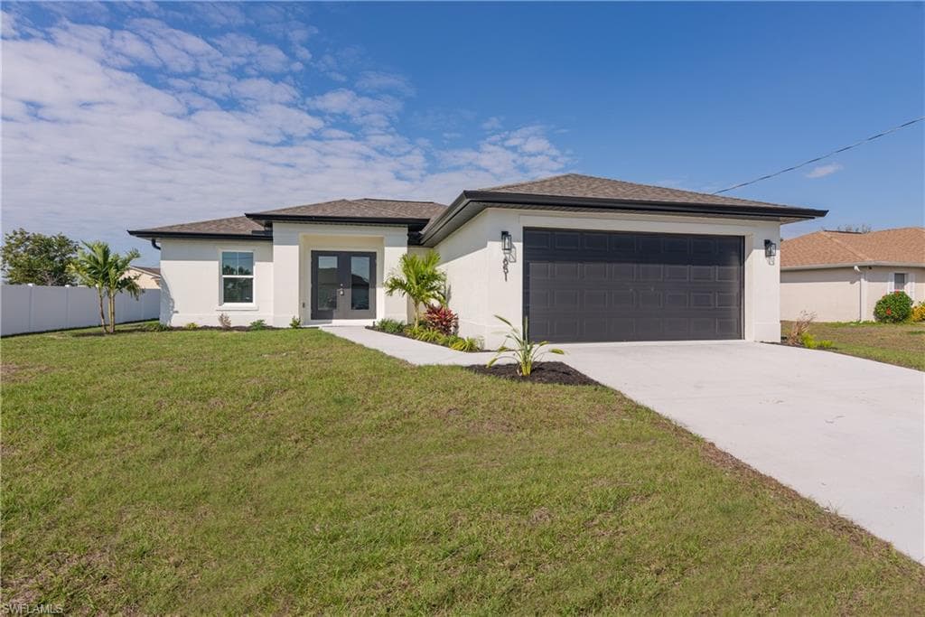651 29th TER CAPE CORAL, FL 33993