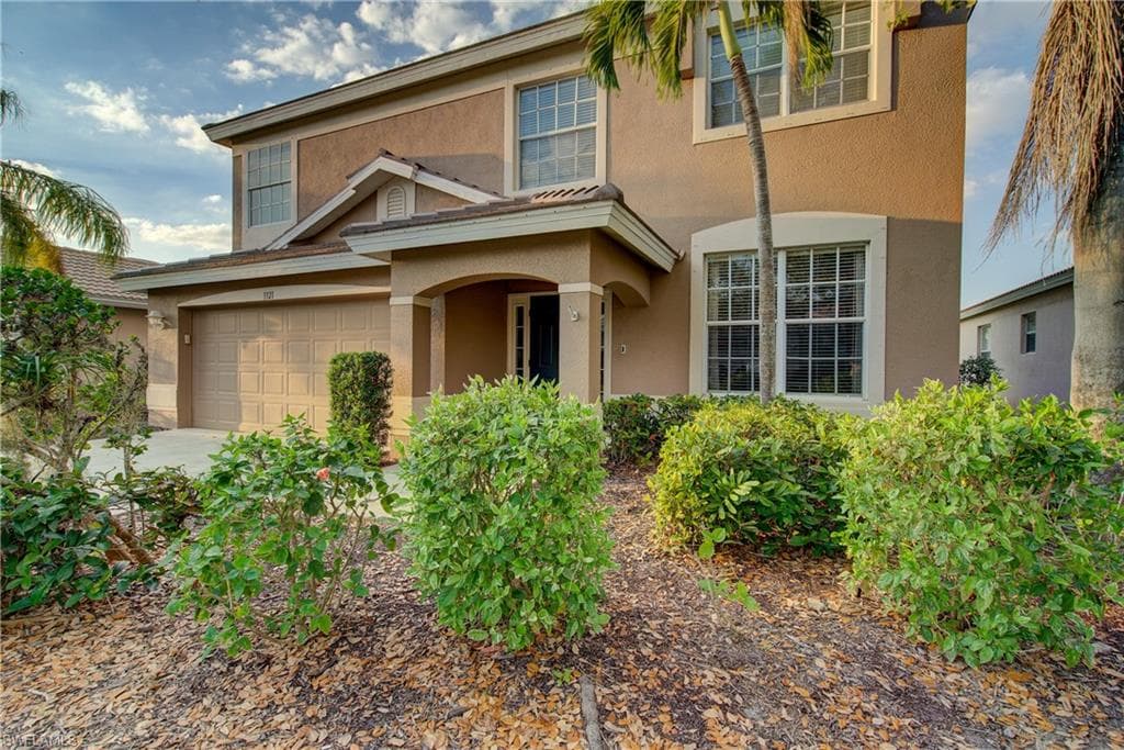 3321 Midship DR NORTH FORT MYERS, FL 33903