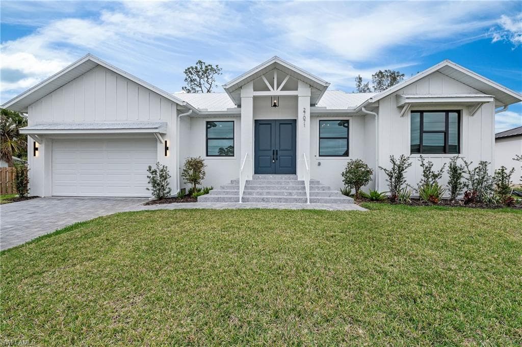 27071 Holly LN BONITA SPRINGS, FL 34135