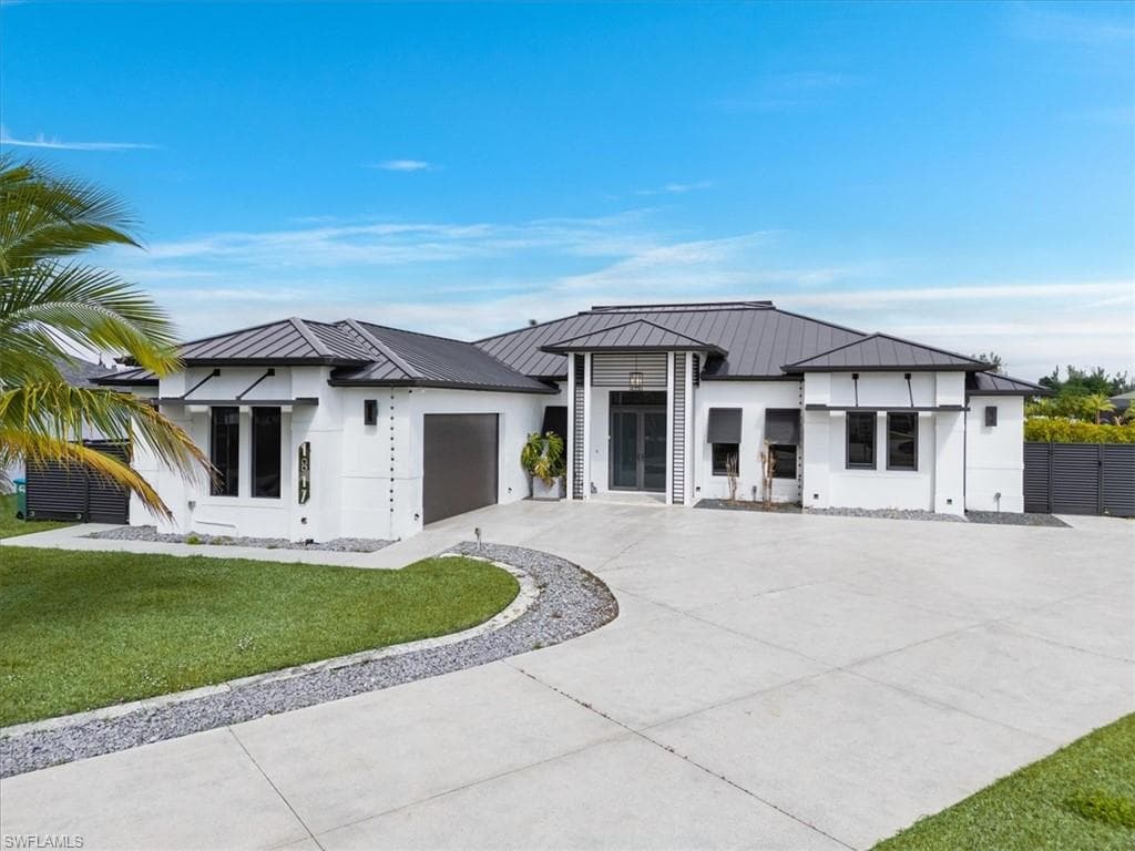 1817 SW 11th TER CAPE CORAL, FL 33991