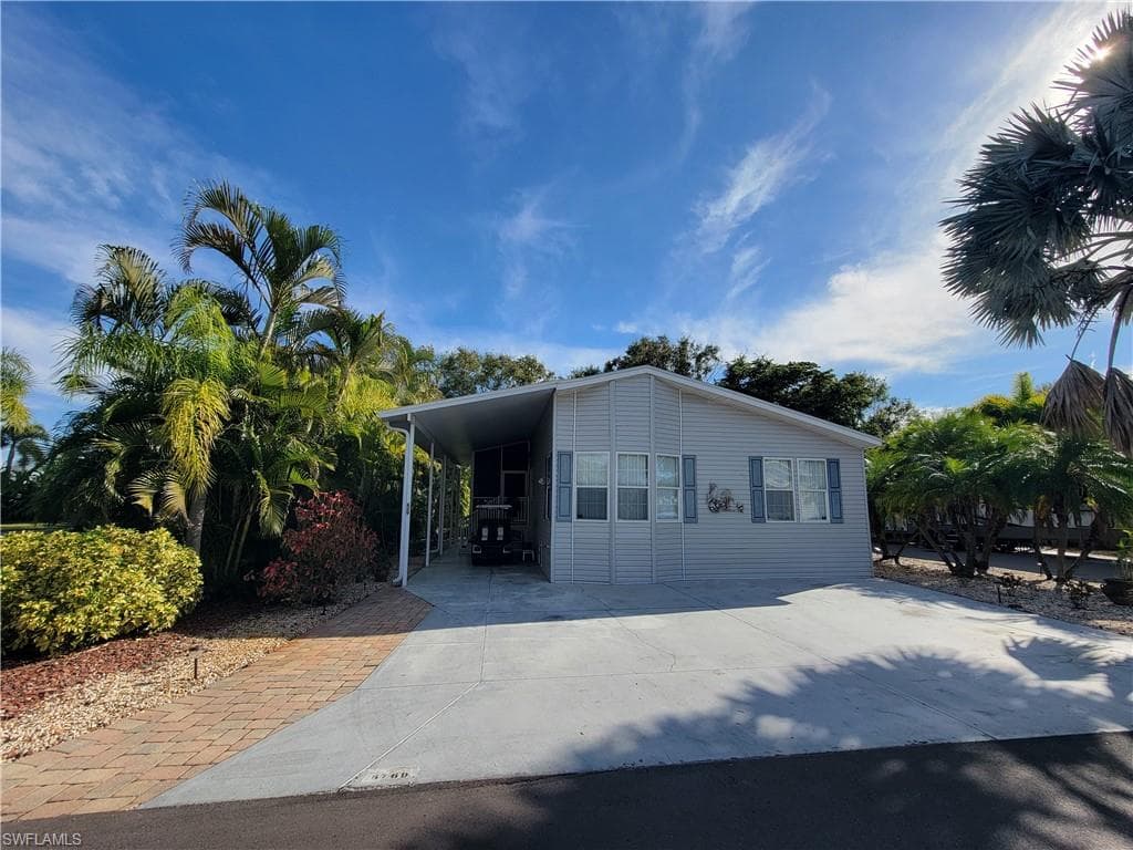 5769 Brightwood Dr. FORT MYERS, FL 33905