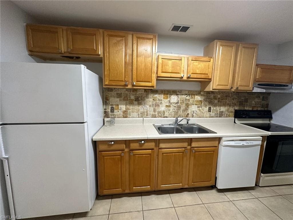 4432 Ruthan NORTH FORT MYERS, FL 33917