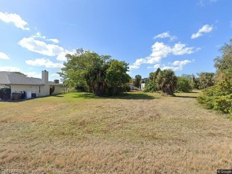 1826 NW 27th PL CAPE CORAL, FL 33993