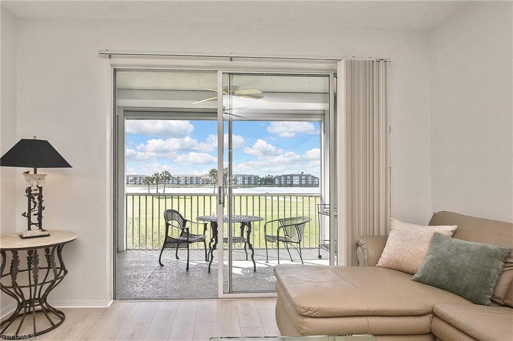 8066 Queen Palm LN 525 FORT MYERS, FL 33966