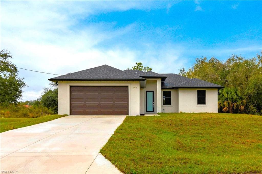1821 Yoakum ST LEHIGH ACRES, FL 33972