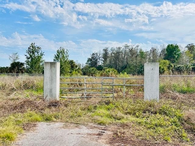 3410 31st AVE NE NAPLES, FL 34120