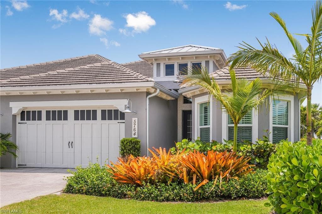 8873 Yucatan CT NAPLES, FL 34112