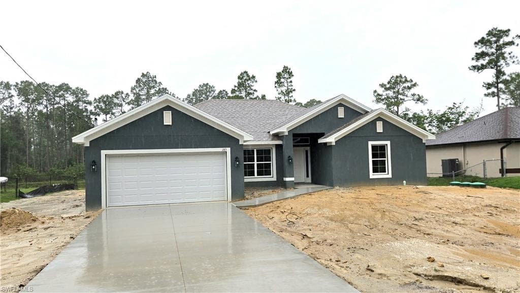 183 Greenbriar BLVD LEHIGH ACRES, FL 33972