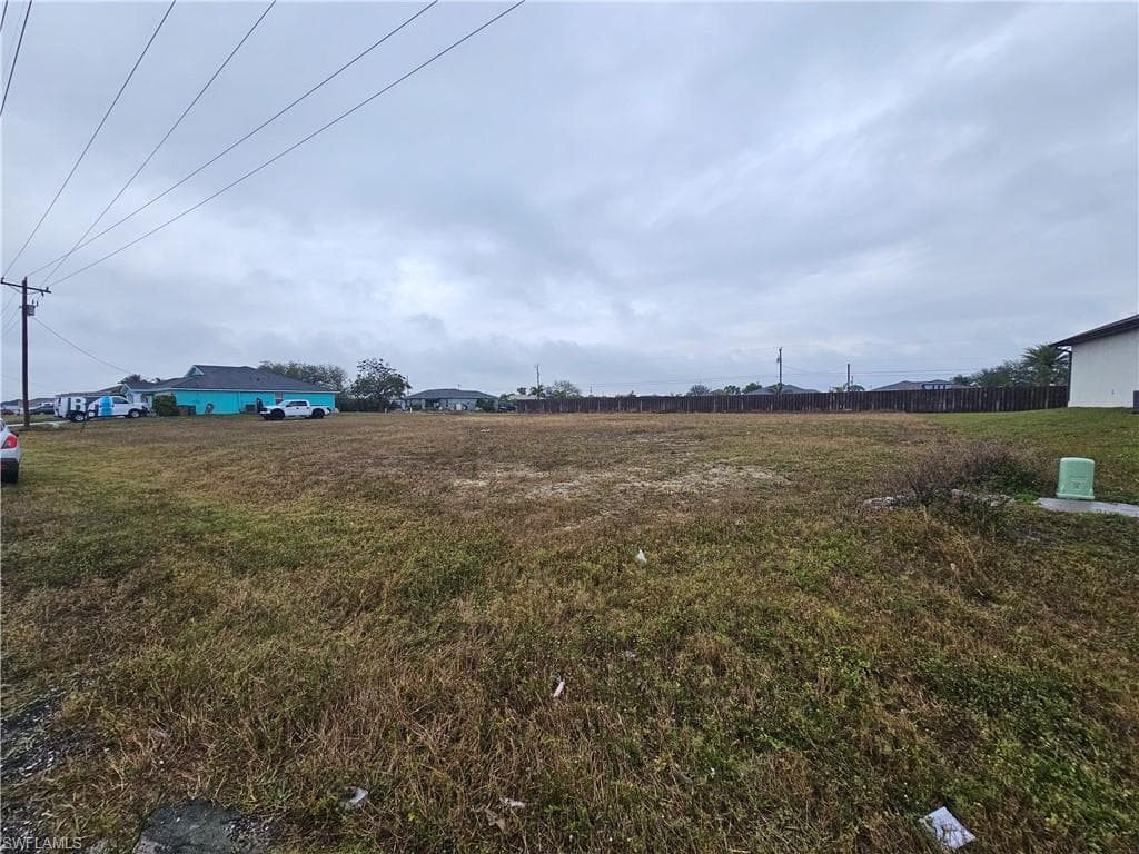 31 Kismet PKWY W CAPE CORAL, FL 33993