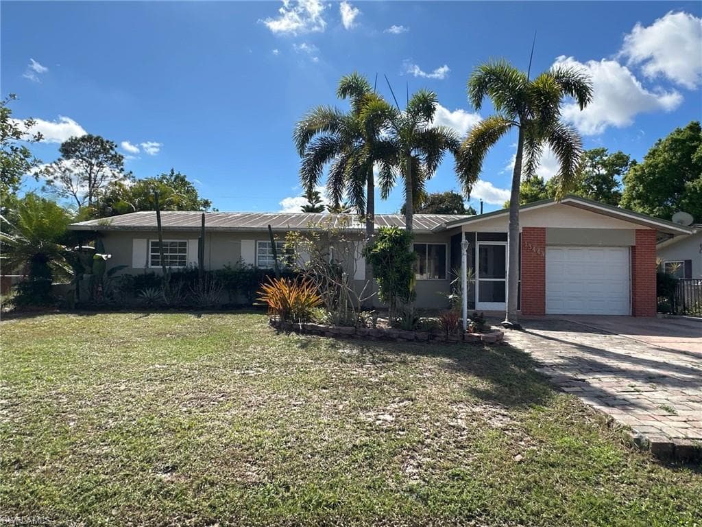 13449 5th ST FORT MYERS, FL 33905
